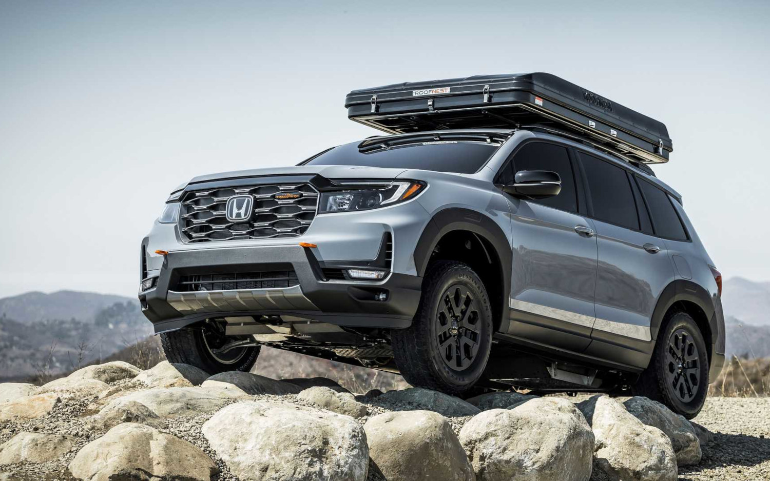 Comparison Honda Passport TrailSport 2022 Vs Mercedes Benz GLB